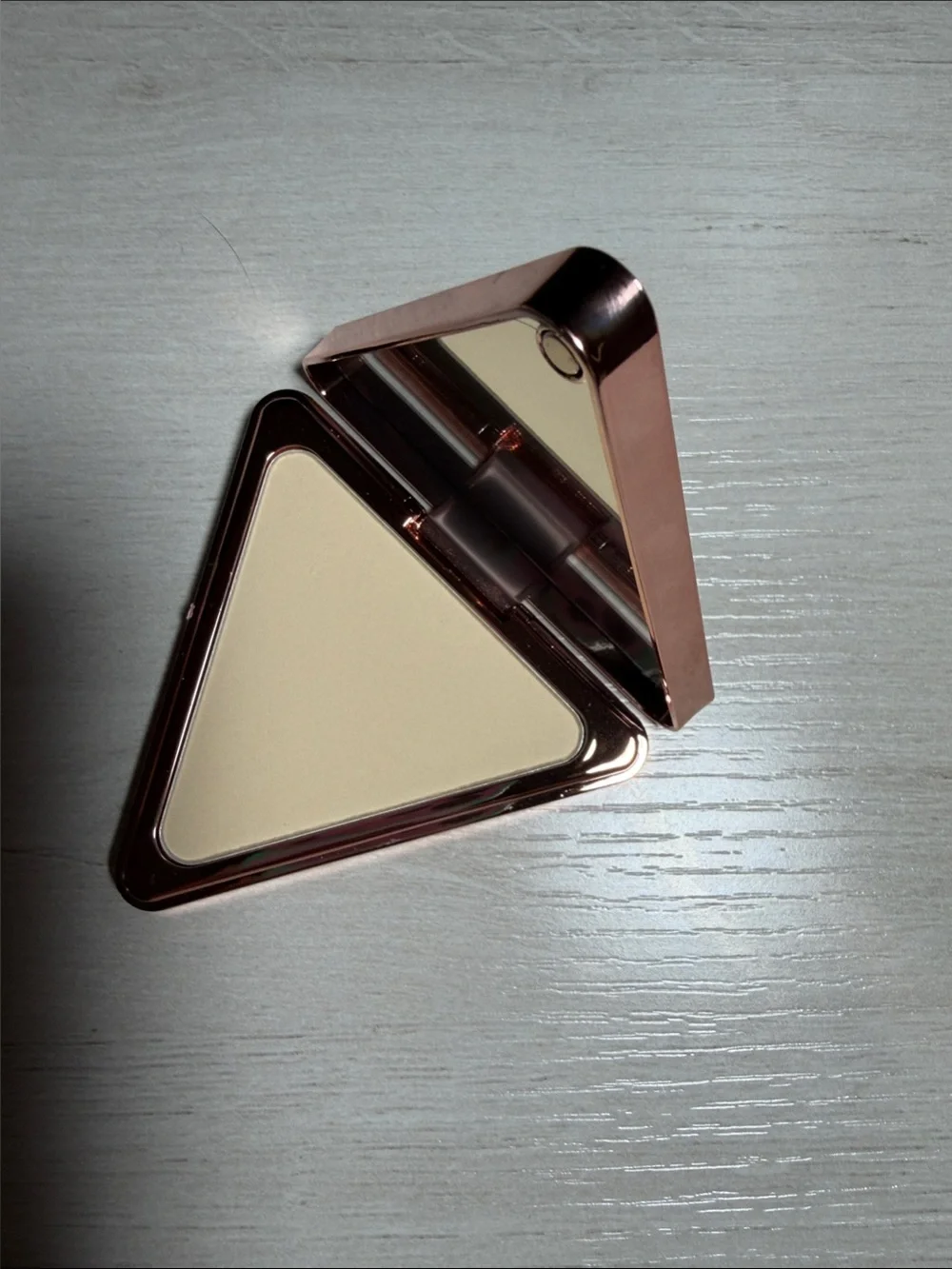 LYS Beauty Triple Fix Translucent Pressed Setting Powder